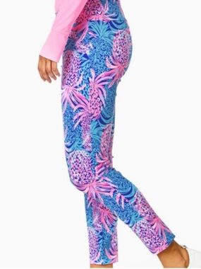Lilly Pulitzer Borealis Blue Tropic Down corso pants. Size 4